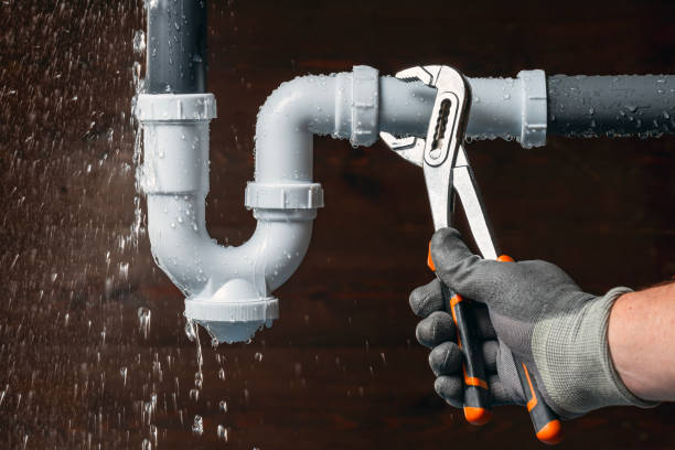 Professional Leak Detection technician working in Alloway, NJ